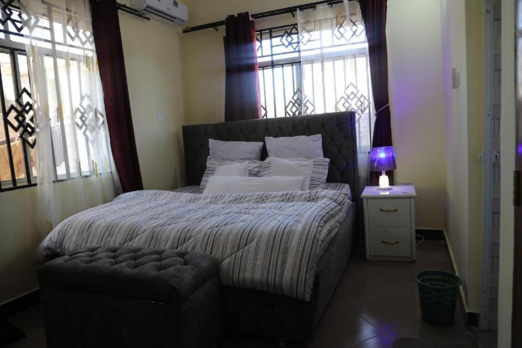 Lovely Pearl Lulu Intercity Homes Дар ес Саалам Екстериор снимка